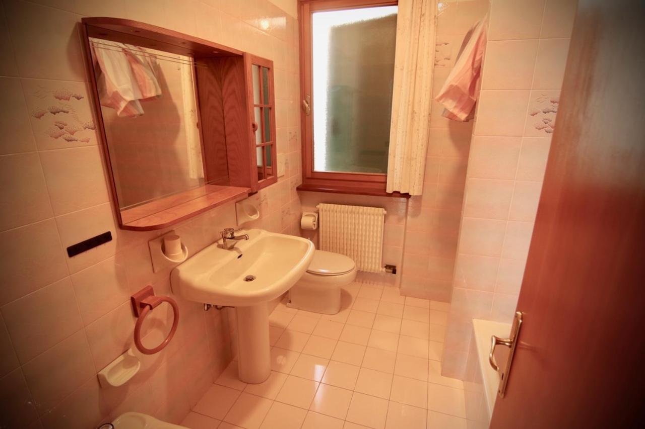 3 Rooms Apartment Whit Balcony And Lake Wiew Malcesine Extérieur photo